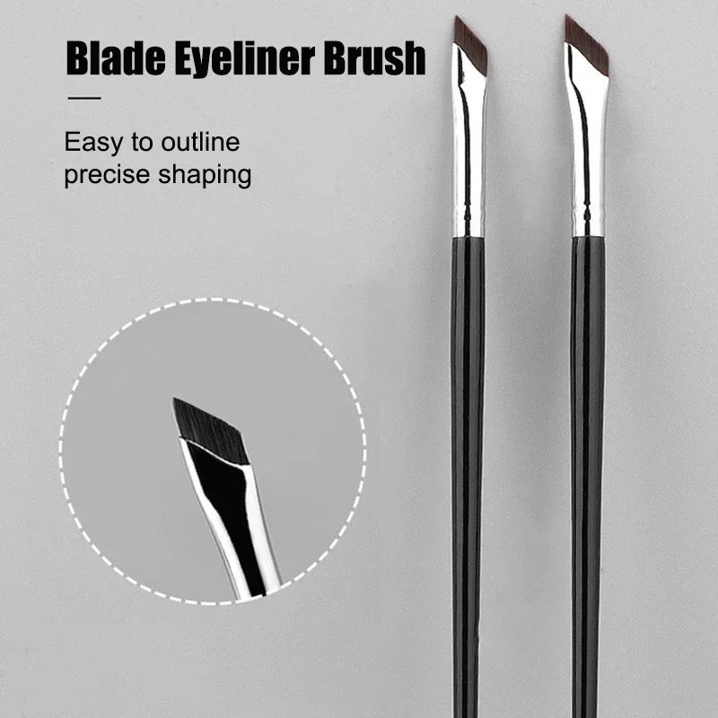 Elevate Your Eyeliner Game with the Ultra Thin Blade Eyeliner Brush - Perfect for Precise Detailing and Flawless Brows